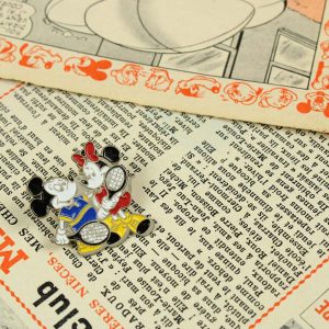 ミッキー＆ミニー テニス ピンバッジ ディズニー