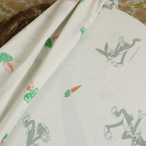 ダブルサイズ ルーニー・テューンズ バッグスバニー にんじん