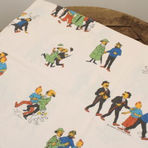 タンタンの冒険 ベルギー 小柄 白