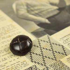 1個 27mm ブラウン 丸 革