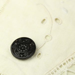 1個 22mm  ブラックガラス 547