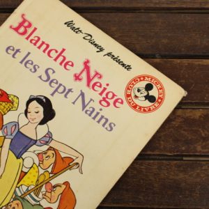 絵本 白雪姫 7人の小人