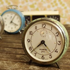 JAPY ALOUETTE ぜんまい式目覚まし時計 50〜60年代 レトロディスプレイ フランス ヴィンテージ雑貨
