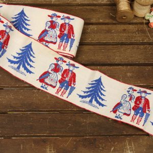 アルプス地方 赤青刺繍 シェルフランナー