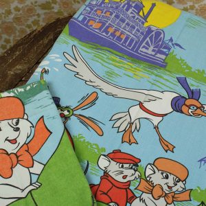 ディズニー ビアンカの大冒険 ビンテージシーツ フランス ヴィンテージ雑貨