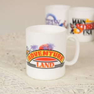 マグカップ ディズニーランドパリ ドナルド アドベンチャーランド アルコパル