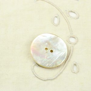 1個 25mm ウェーブ 白シェル