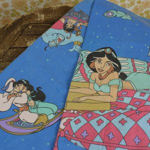 ディズニー アラジン ジャスミン 青 絨毯