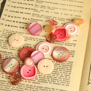 ピンクのボタンセット ペア10組 20個