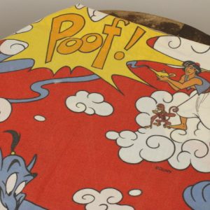 ディズニー アラジン ジーニー Poof 赤