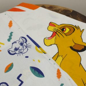 ディズニー ライオンキング シンバ シンプル カラフル葉っぱ キャラクターユーズドシーツ
