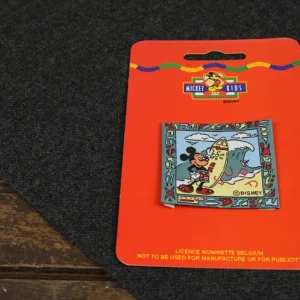 ミッキーのワッペン サーフィン