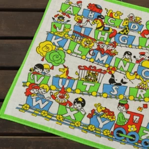 レトロハンカチ 子供 アニマル アルファベット グリーン