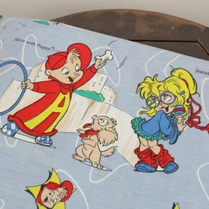 75*105 カーテン解体生地  アルビンとチップマンクス 水色 A