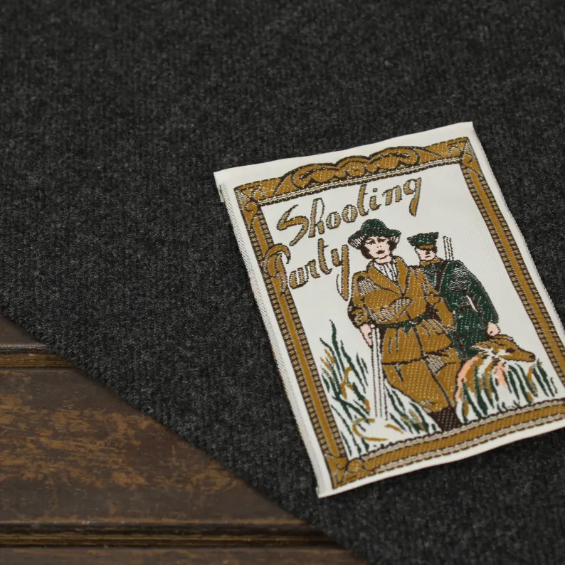大きな刺繍タグ Shooting Party　ゴールド