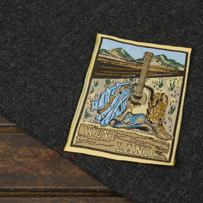 大きな刺繍タグ WEST LAND ギター