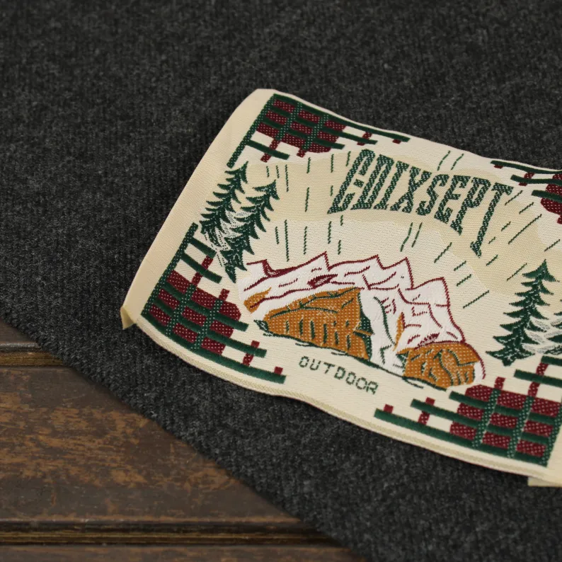 大きな刺繍タグ C-DIXSEPT アウトドア