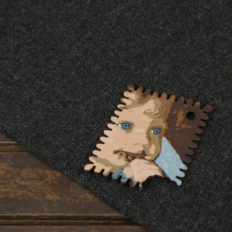 刺繍ワッペン  ビスケット ベビー