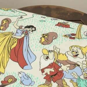 130*85 シーツ解体生地  白雪姫 7人の小人 アイボリー