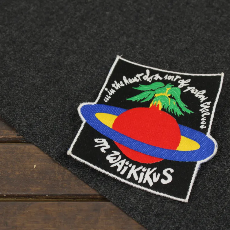 大きな刺繍ワッペン 土星 waikikus