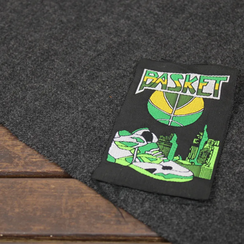 大きな刺繍タグ BASKET グリーン