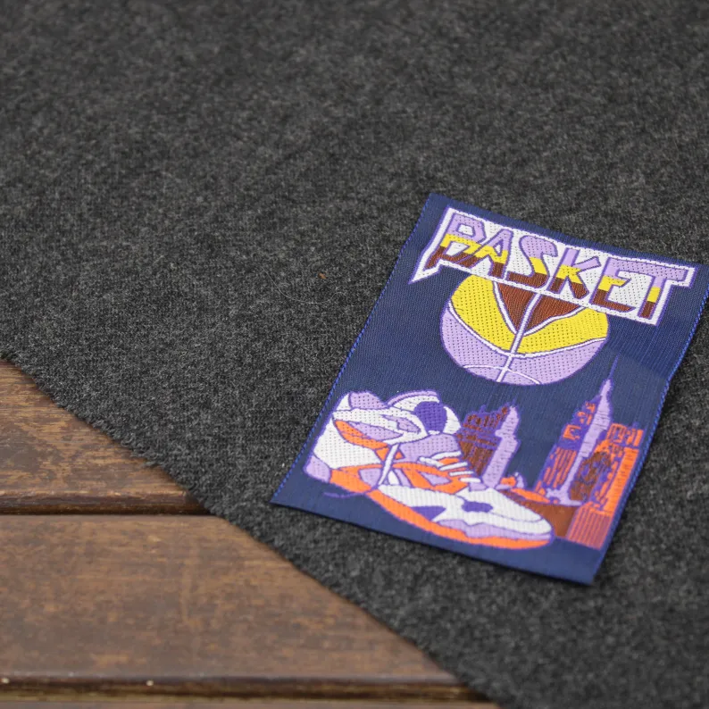 大きな刺繍タグ BASKET パープル