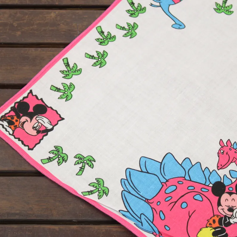 ミッキー＆ミニーのハンカチ 恐竜 ピンク