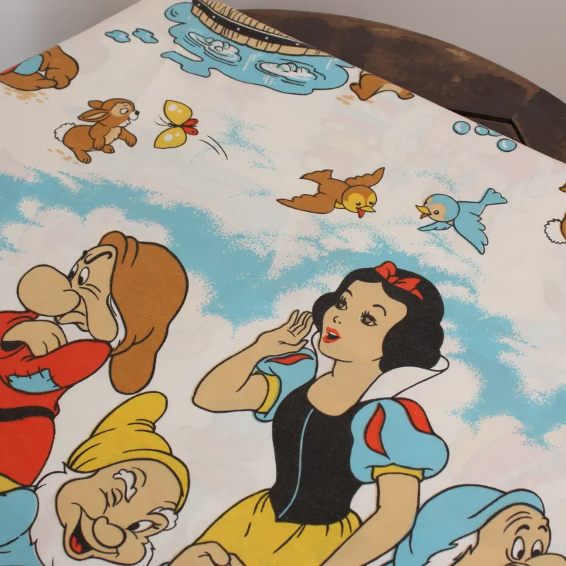90*85 シーツ解体生地  七人の小人 白雪姫 家事 お洗濯