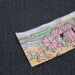 大きな刺繍タグ EASY TO WEAR