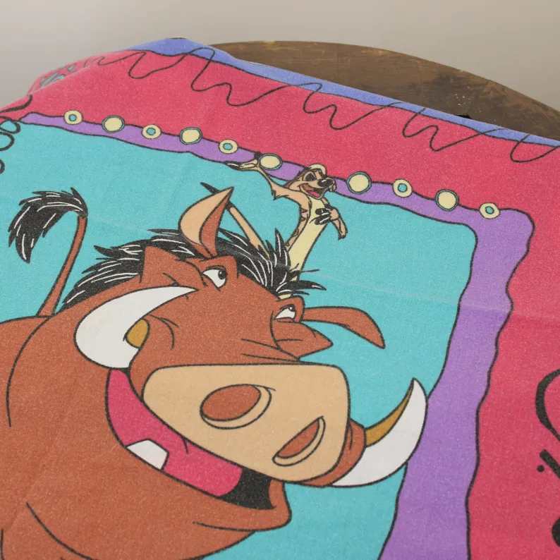 165*120 シーツ解体生地  シンバとナラ シモン プンバァ 赤 Ｂ