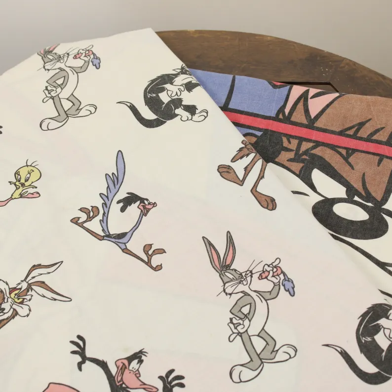 布団カバー ルーニー・テューンズ ドライブ