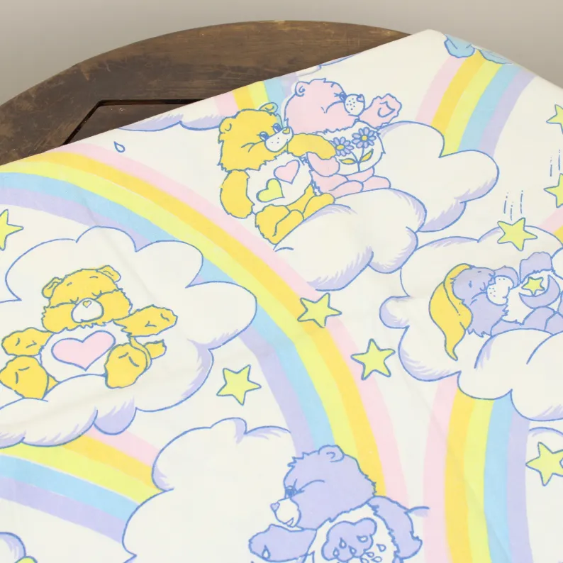 135*85 シーツ解体生地  ケアベア Care Bears パステル 手描き