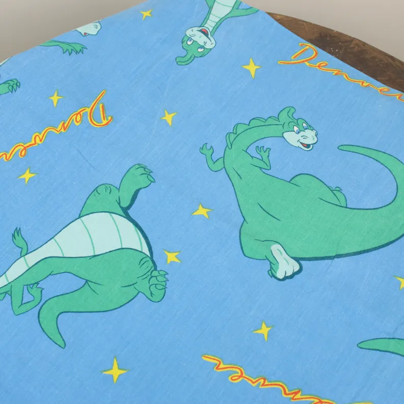 125*85 シーツ解体生地  デンバー Denver, the Last Dinosaur