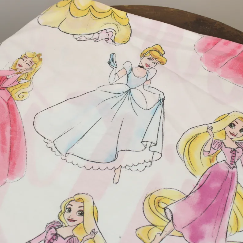 125*90 シーツ解体生地  プリンセス 水彩 パステル PRIMARK