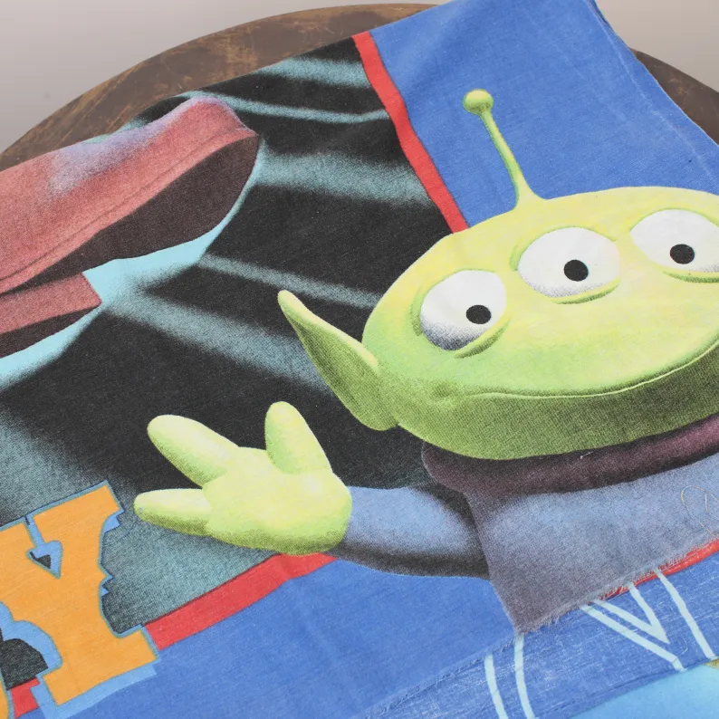 130*180 シーツ解体生地 バズ ウッディー ダッシュ 惑星