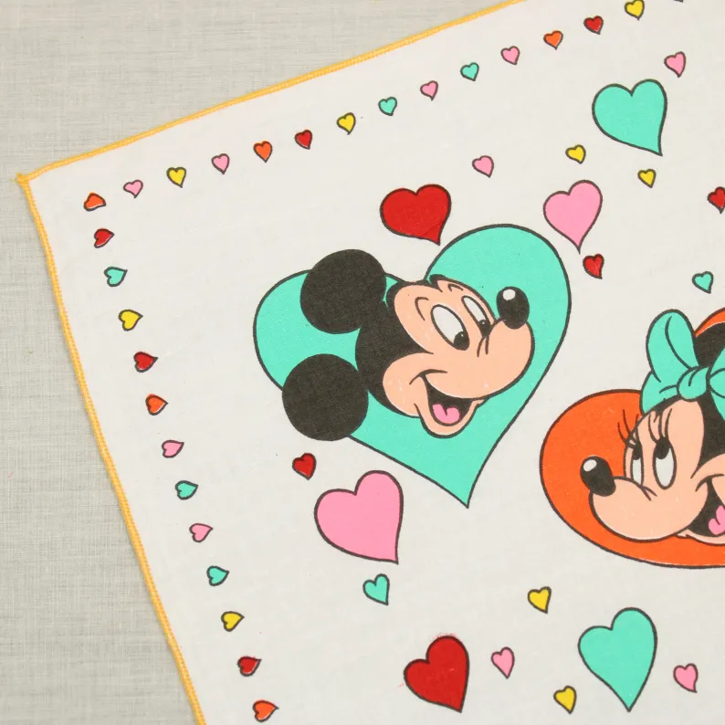 ミッキー＆ミニーのハンカチ ハート イエロー