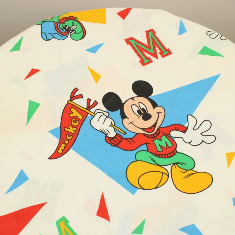 125*90 シーツ解体生地  レトロミッキー スポーツ フラッグ カラフル