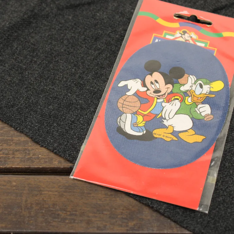 ミッキー＆ドナルドのワッペン バスケットボール