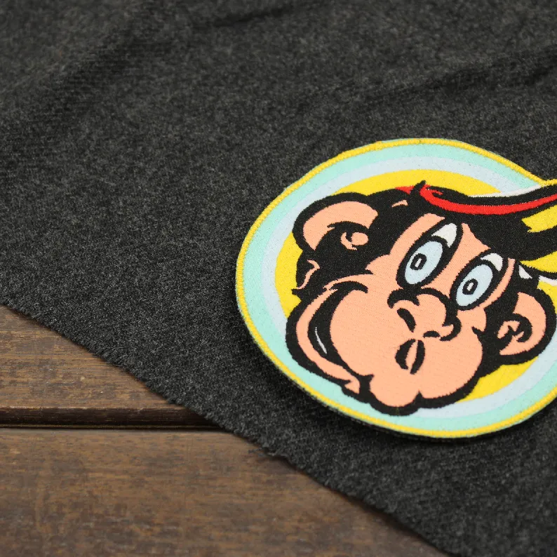 LC Waikiki ワッペン 大きな顔 まる