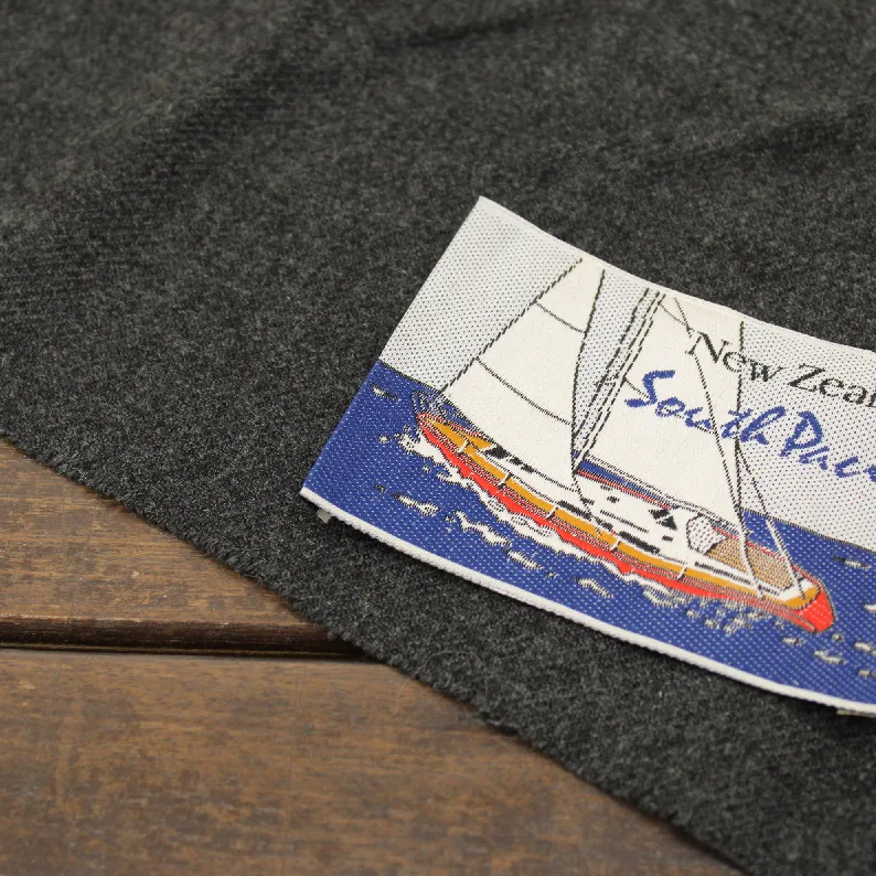 大きな刺繍タグ South Pacific