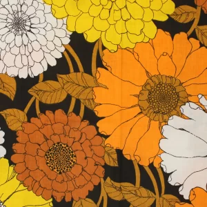 95*85 黒 レトロ 大きな花 オレンジ イエロー