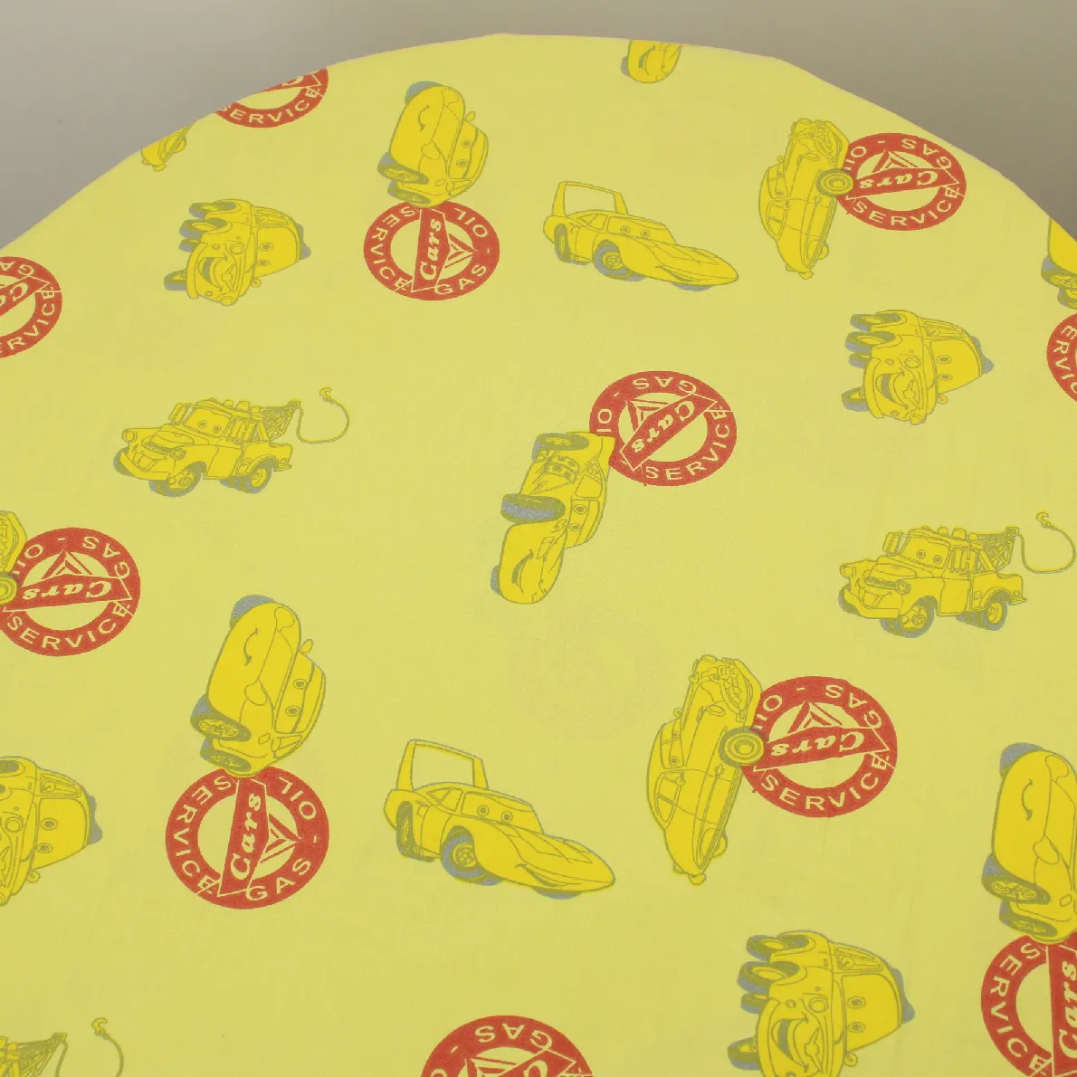 130*85 シーツ解体生地  カーズ 小柄 イエロー