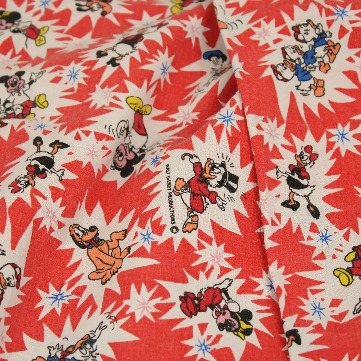 70*55 シーツ解体生地 ミッキー＆フレンズ 赤 レトロ