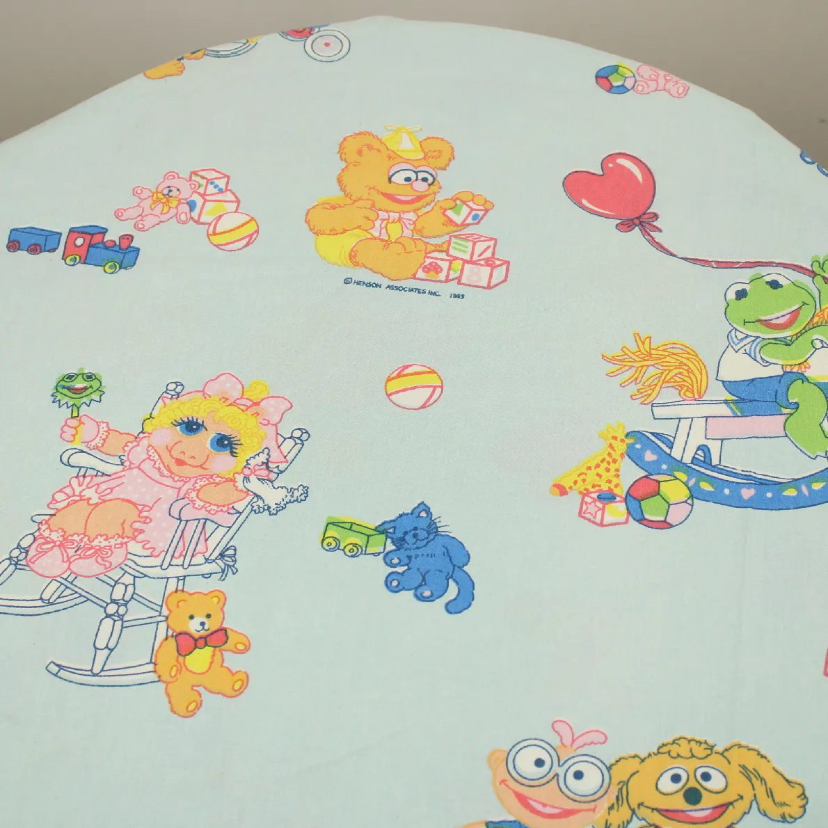 120*85 シーツ解体生地  マペット・ベビー Muppet Babies 水色
