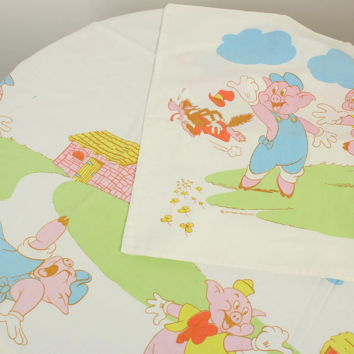 キッズフラット＆ピロー 三匹のこぶた レトロ パステル