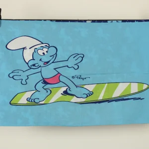 ピロー スマーフ サーフィン