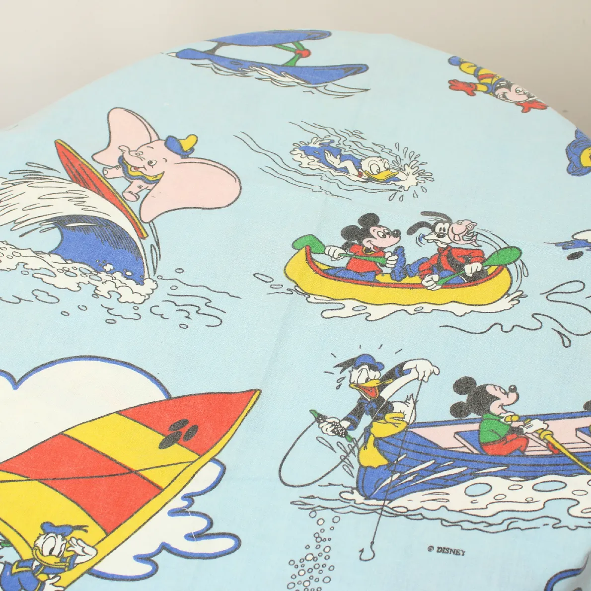 訳あり 135*95 シーツ解体生地  ミッキー＆フレンズ ダンボ サーフィン
