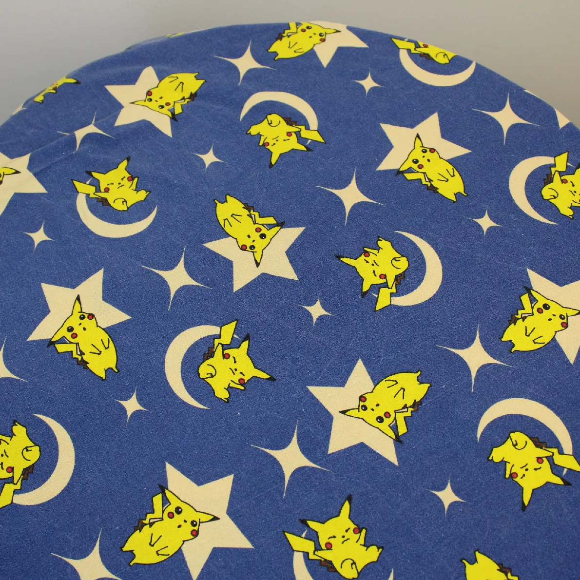 135*85 シーツ解体生地 ピカチュウ 星 月 POKÉMON