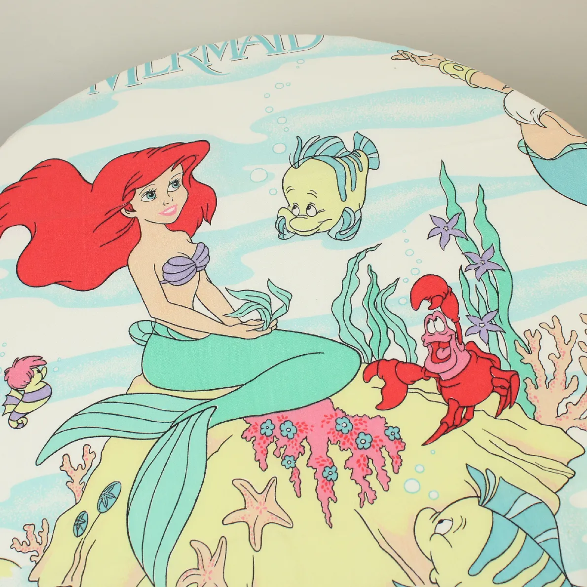 170*125 シーツ解体生地  アリエル 白 お魚 ロゴ