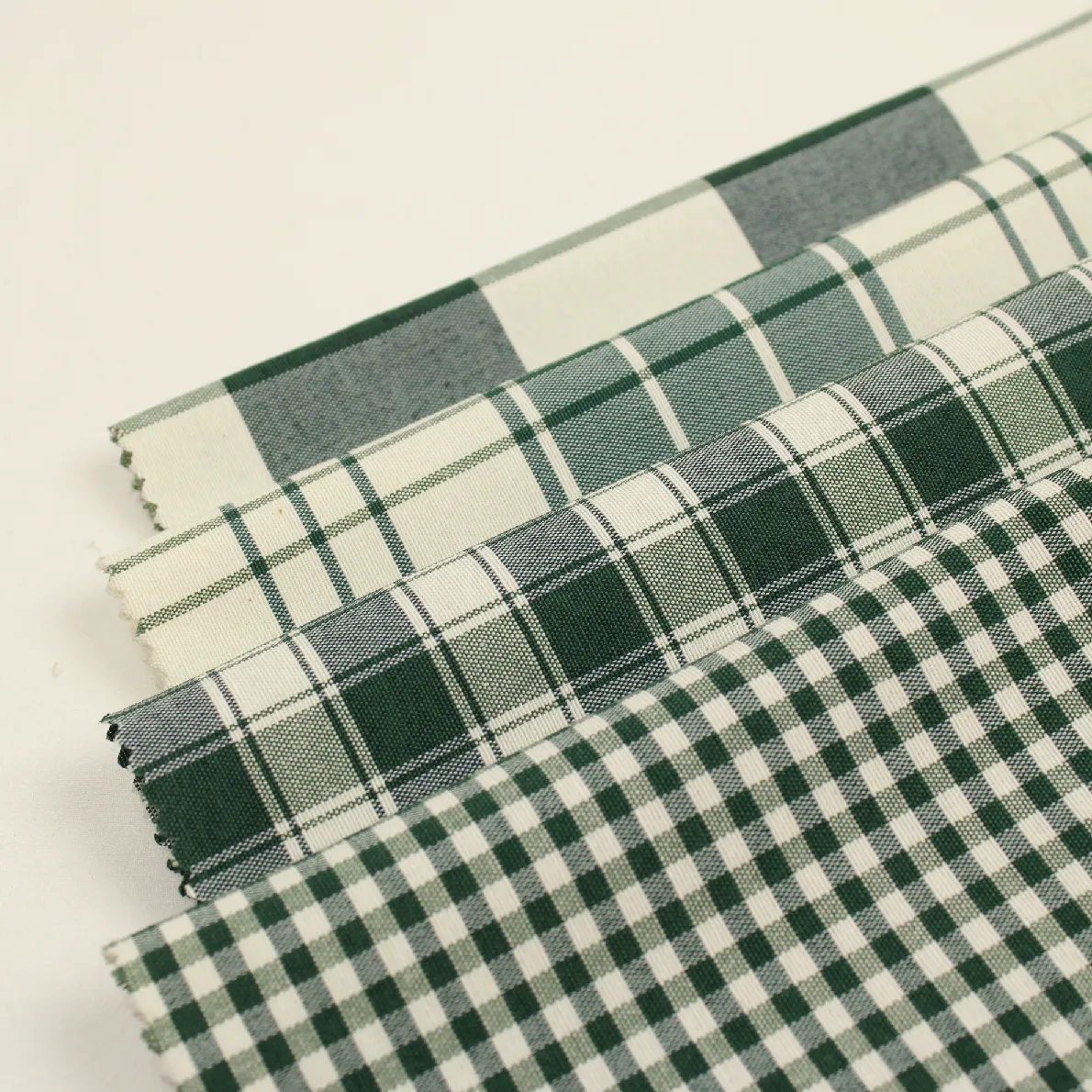 4枚セット 28*36 先染めチェック 布見本 017